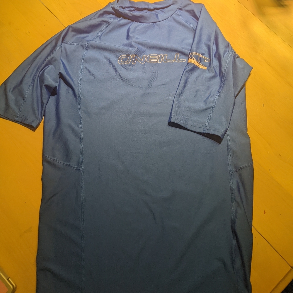 O'Neill swim shirt/rash guard